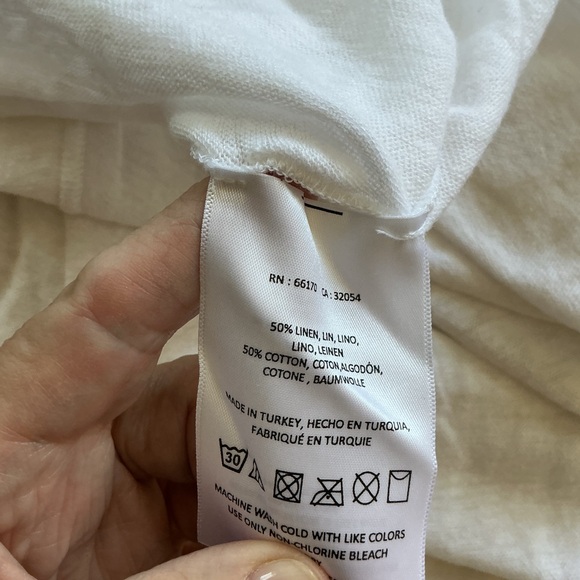 NWT Anthropologie Akemi + Kin White Tank Top Linen Blend Lightweight Flowy Med - Picture 8 of 8